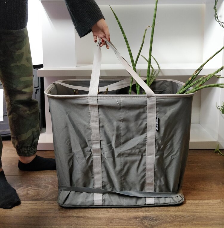 The best tote for plants (I heard it can also be good for laundry)! Get it here:  https://amzn.to/2QmxtFb